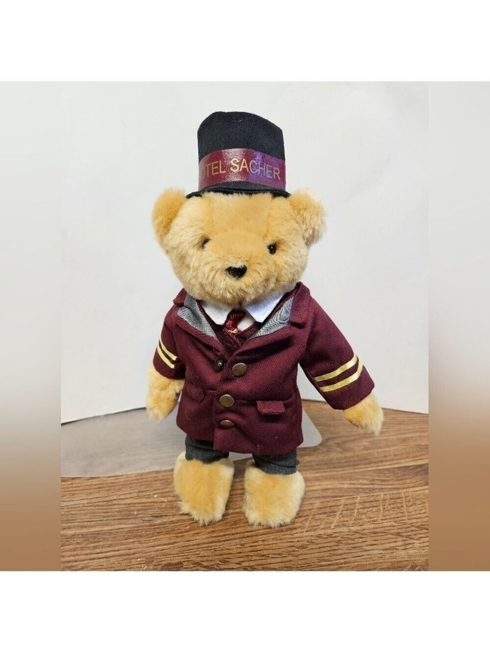 2001 Vienna Hotel Sacher Doorman Teddy Bear (without box) Limited Edition